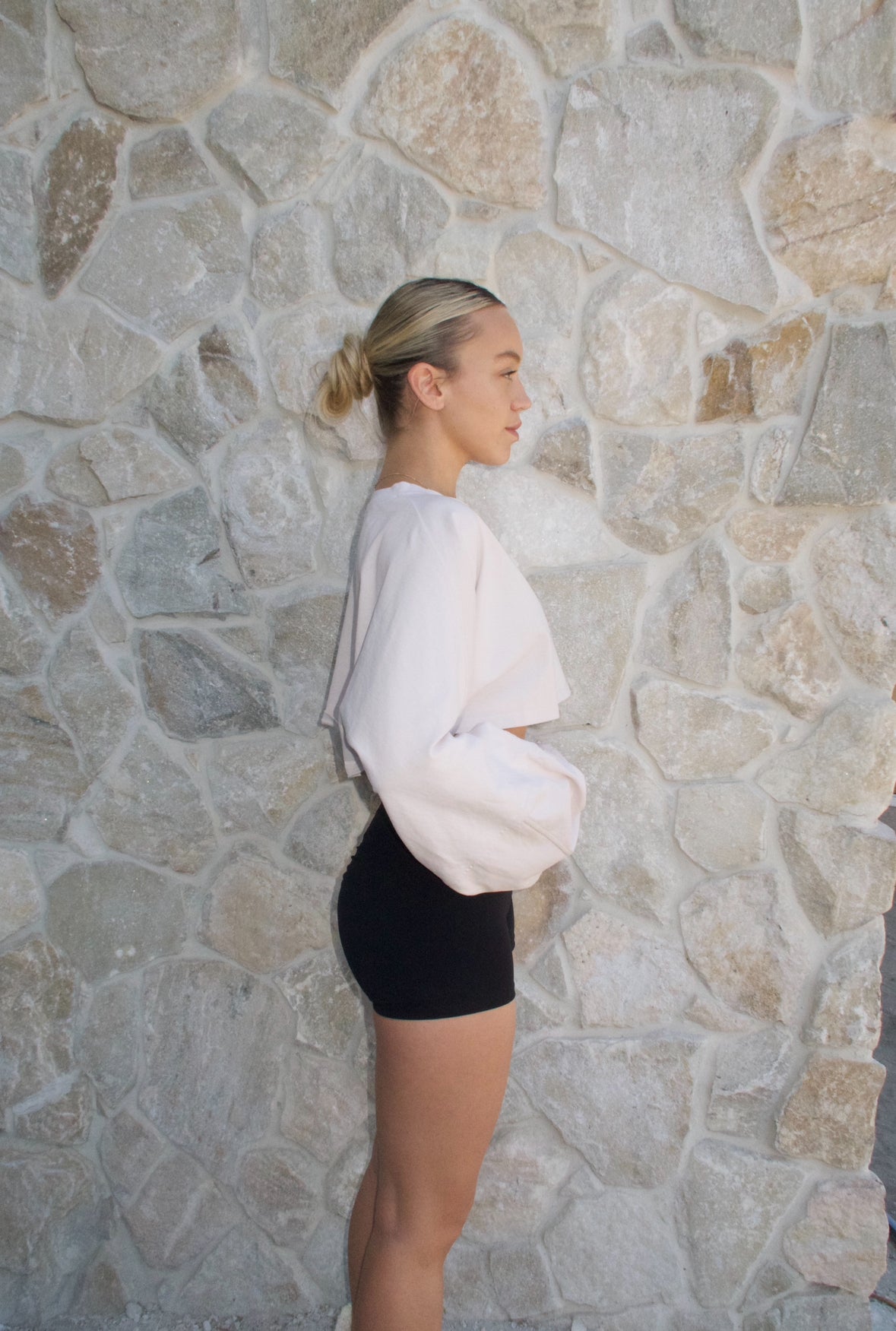 HALO OVERSIZED LONG SLEEVE CROP