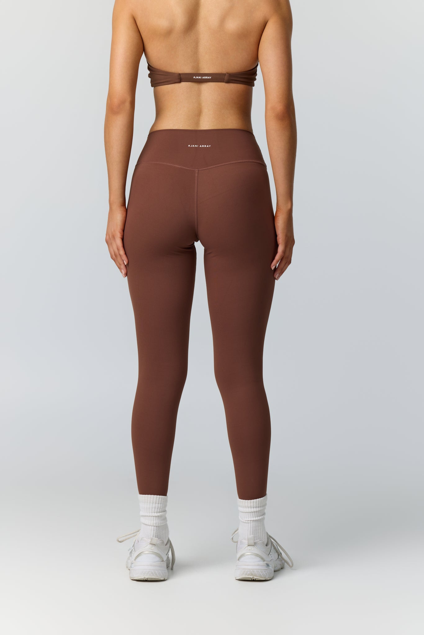 ESSENTIAL SCULPT LEGGINGS