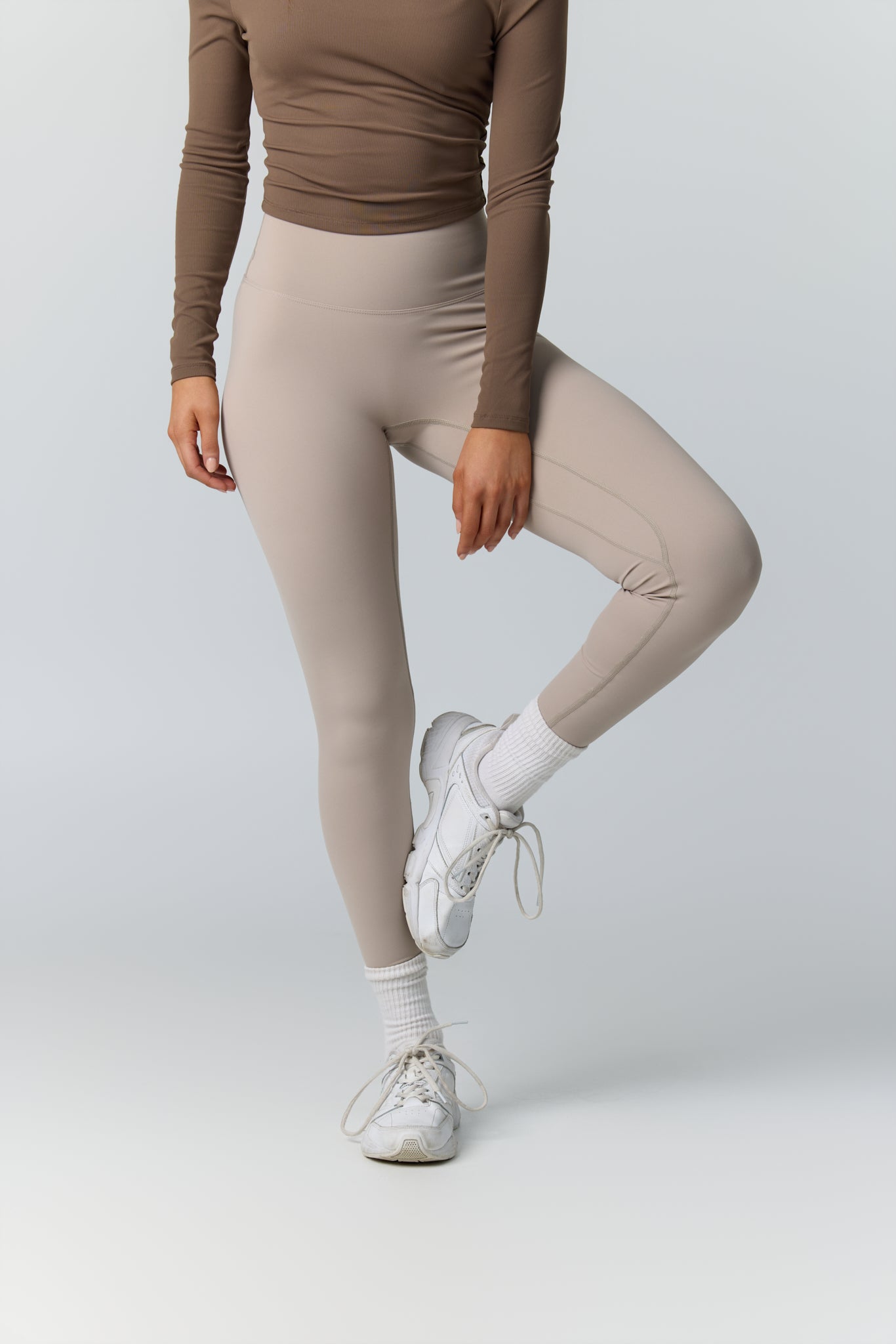 ORA SCRUNCH LEGGINGS